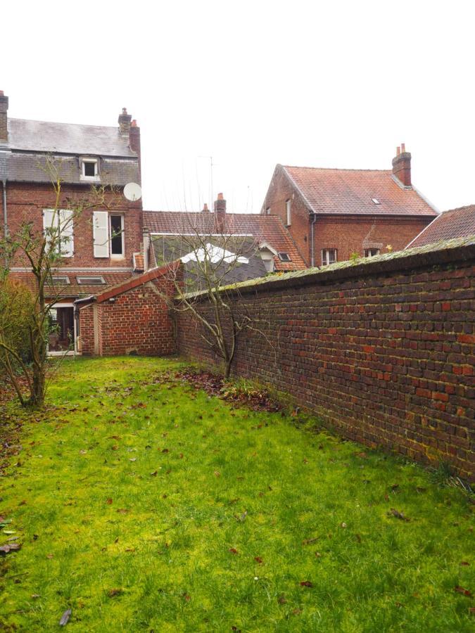 Vila Elegant Bourgeoise Style House With Garden Laon Exteriér fotografie